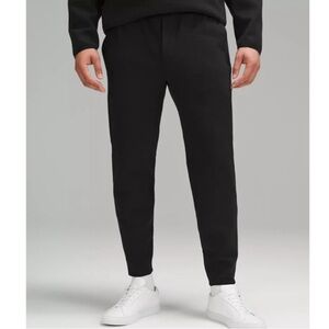 Lululemon Textured Spacer Classic-Tapered Pant Faded Black Sz S
